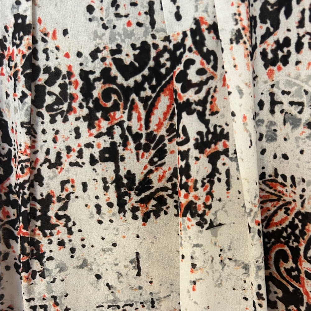 Women's Abstract Print Top - Picture 2 of 4